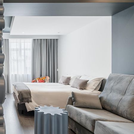 Avenida Concept Studios Авейру Экстерьер фото