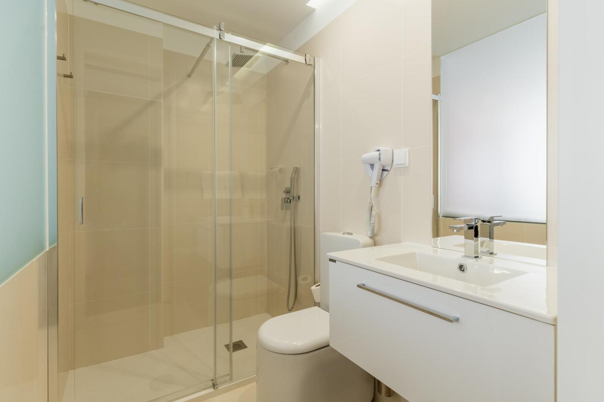 Avenida Concept Studios Авейру Экстерьер фото